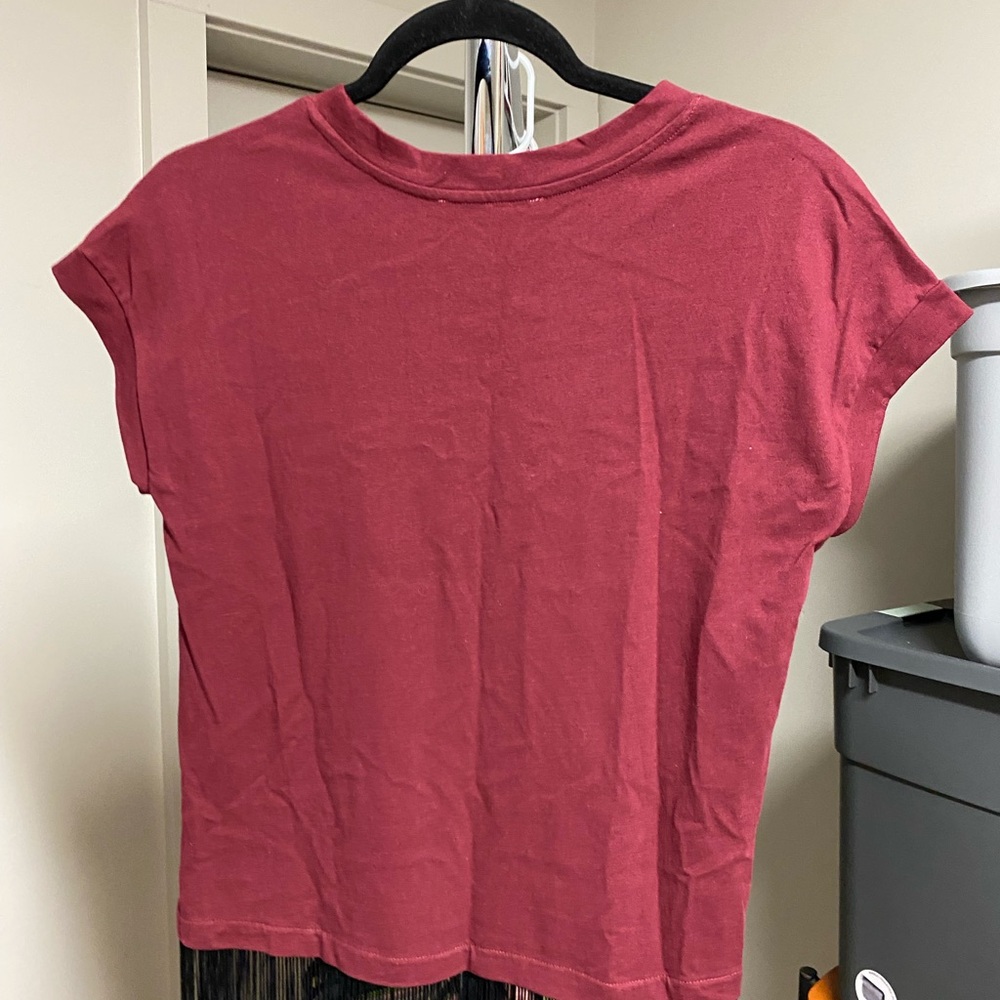 K Jordan Deep Red Cotton Top - Picture 5 of 6